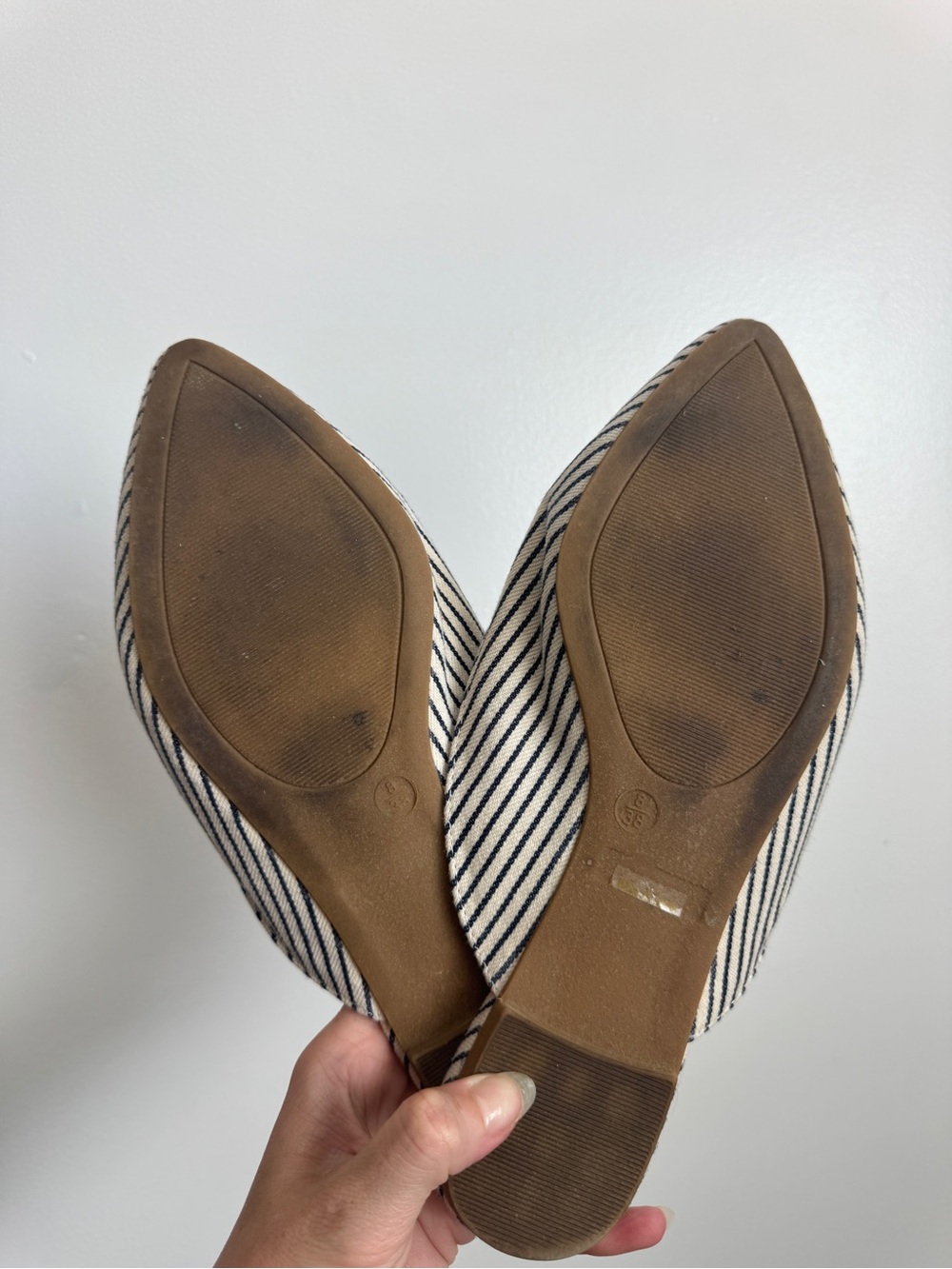 Striped Fabric Mule Flats Navy Cream Pointed Toe Slip On Shoes Size 8 - Picture 7 of 7